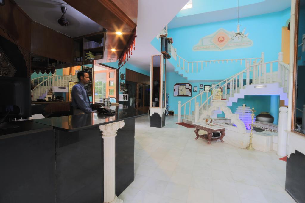 Hotel Maganji'S Mount Abu Exterior photo