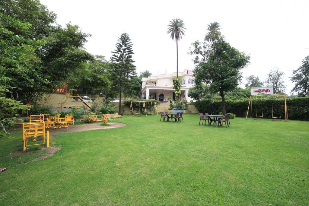 Hotel Maganji'S Mount Abu Exterior photo