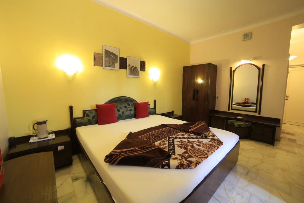Hotel Maganji'S Mount Abu Exterior photo